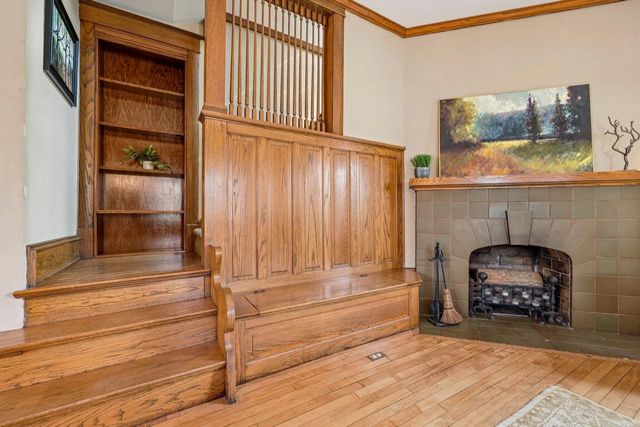 136 Teddy AVENUE, Hartford, WI 53027