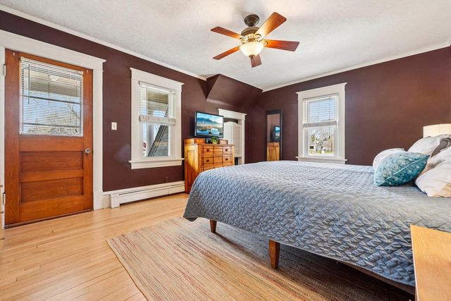 136 Teddy AVENUE, Hartford, WI 53027
