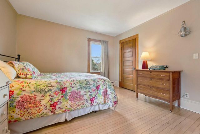 136 Teddy AVENUE, Hartford, WI 53027