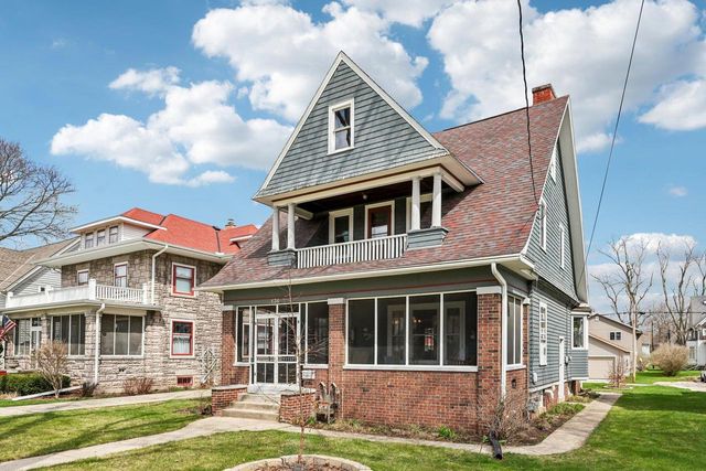 136 Teddy AVENUE, Hartford, WI 53027