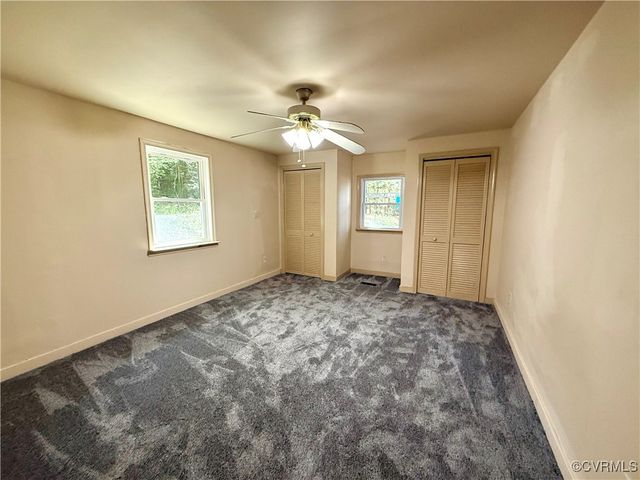 8739 River Rd, Lancaster, VA 22503