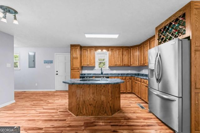 2722 Stone Drive, Comer, GA 30629