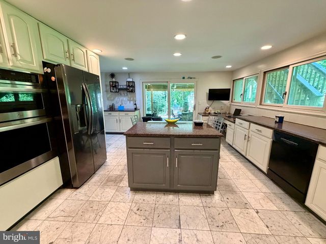 756 CAMP WOODS RD, Villanova, PA 19085