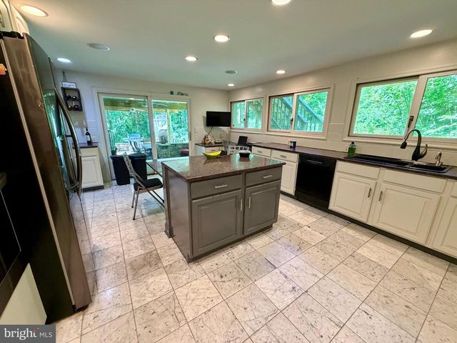 756 CAMP WOODS RD, Villanova, PA 19085
