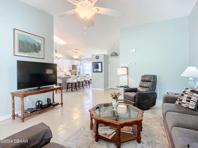 120 Crooked Pine Road, Port Orange, FL 32128