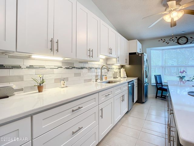 120 Crooked Pine Road, Port Orange, FL 32128