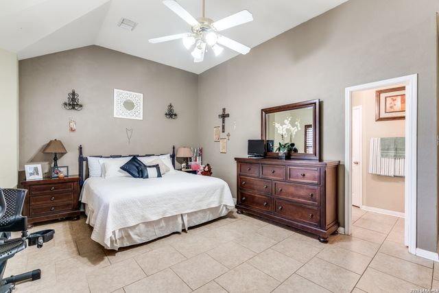 1643 Bold Cypress, Schertz, TX 78154