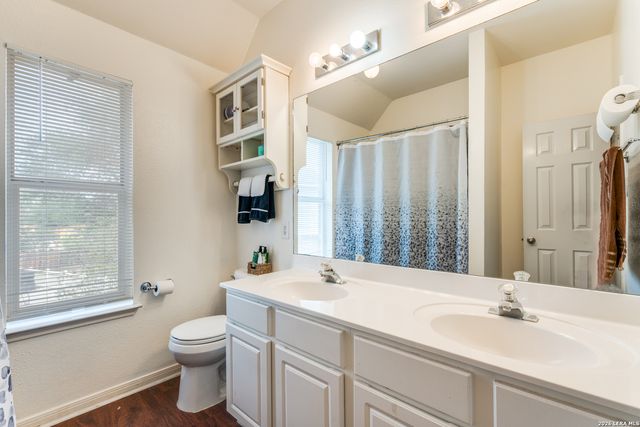 1643 Bold Cypress, Schertz, TX 78154