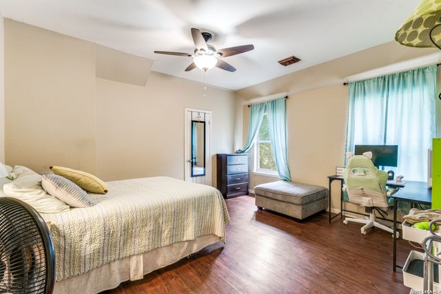 1643 Bold Cypress, Schertz, TX 78154