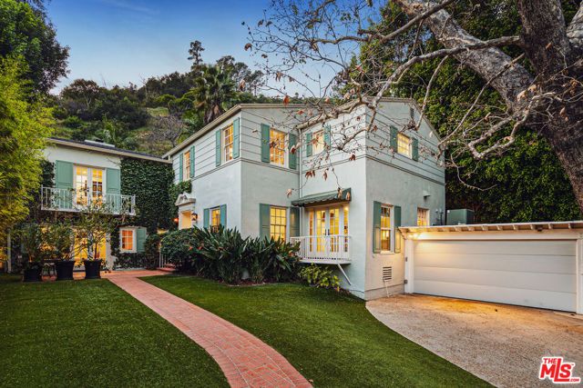 2055 Outpost Drive, Los Angeles, CA 90068