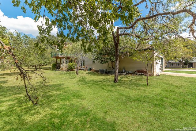 13711 Hunters Moss, San Antonio, TX 78230