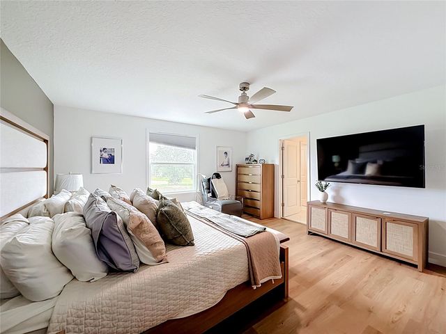 7542 HEADWATERS COURT, Groveland, FL 34736
