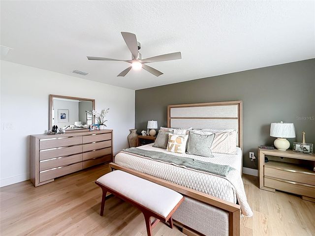 7542 HEADWATERS COURT, Groveland, FL 34736