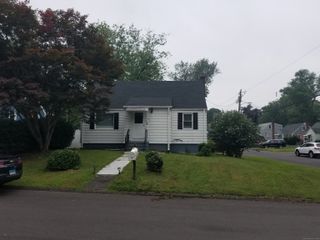 3 Arbutus Street, East Hartford, CT 06108
