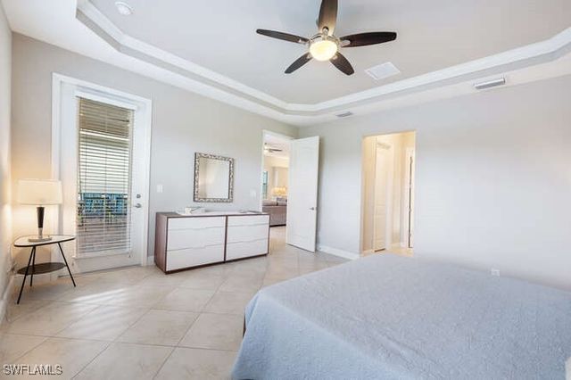 1641 Serrano CIR, Naples, FL 34105