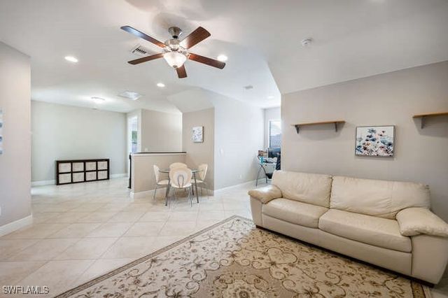 1641 Serrano CIR, Naples, FL 34105