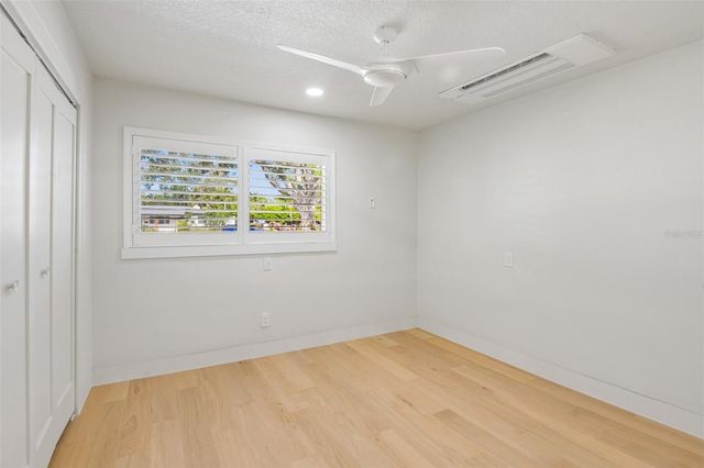 861 RAFAEL BOULEVARD NE, St Petersburg, FL 33704