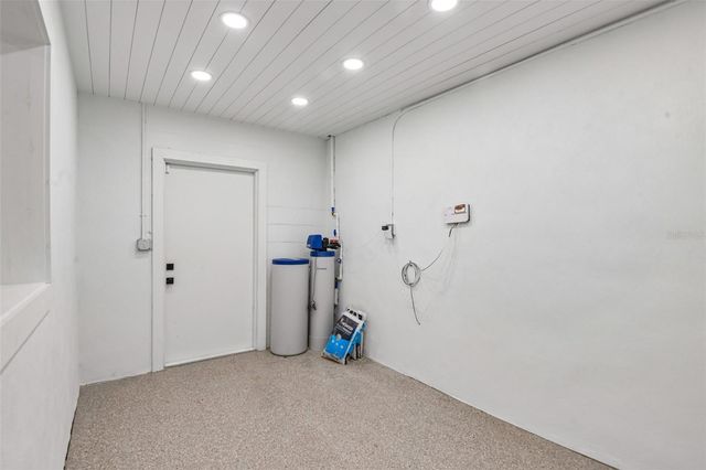 861 RAFAEL BOULEVARD NE, St Petersburg, FL 33704