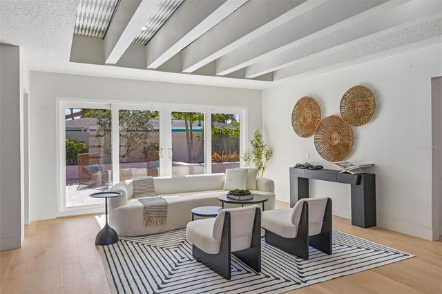 861 RAFAEL BOULEVARD NE, St Petersburg, FL 33704