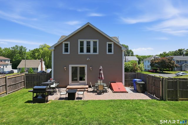 37 Broadview Street, Newington, CT 06111