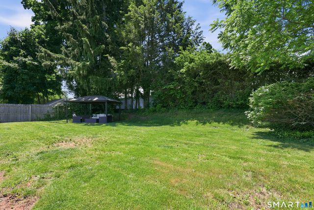 37 Broadview Street, Newington, CT 06111
