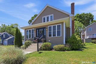 37 Broadview Street, Newington, CT 06111