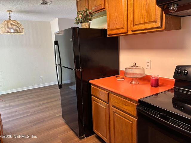 7322 SHARBETH Drive S, Jacksonville, FL 32210