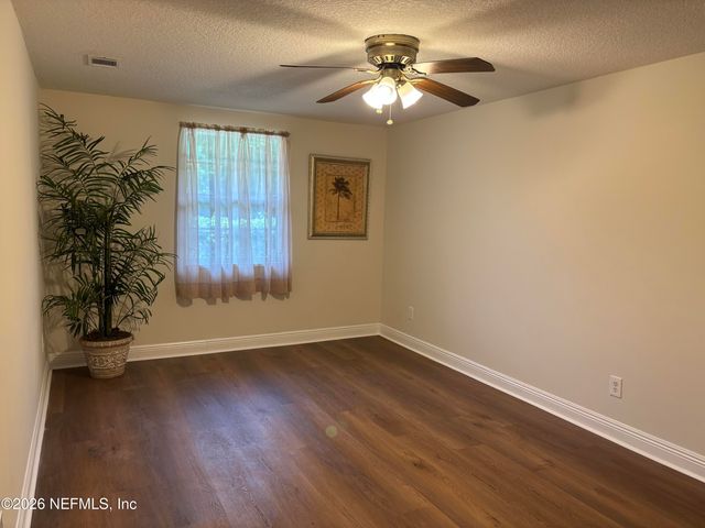 7322 SHARBETH Drive S, Jacksonville, FL 32210