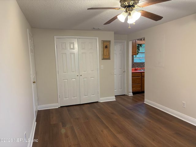 7322 SHARBETH Drive S, Jacksonville, FL 32210