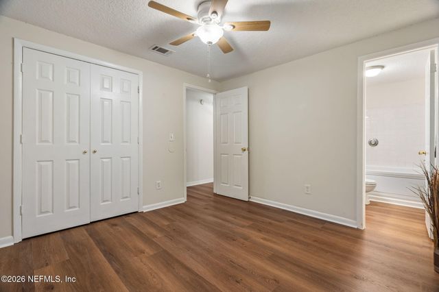 7322 SHARBETH Drive S, Jacksonville, FL 32210