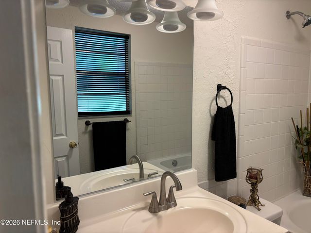 7322 SHARBETH Drive S, Jacksonville, FL 32210