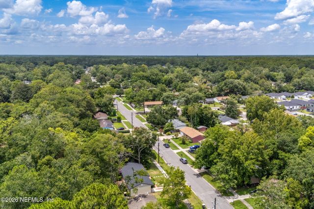 7322 SHARBETH Drive S, Jacksonville, FL 32210