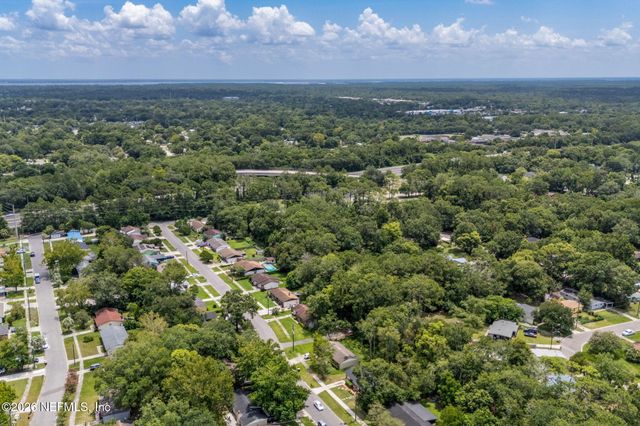 7322 SHARBETH Drive S, Jacksonville, FL 32210