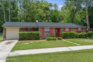 7322 SHARBETH Drive S, Jacksonville, FL 32210