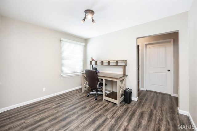 929 W South Street, Mascoutah, IL 62258