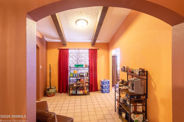 17610 Tierra Alta Drive, Las Cruces, NM 88011