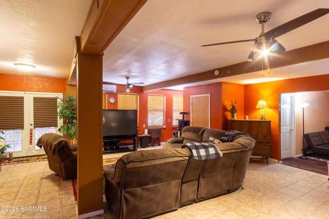 17610 Tierra Alta Drive, Las Cruces, NM 88011