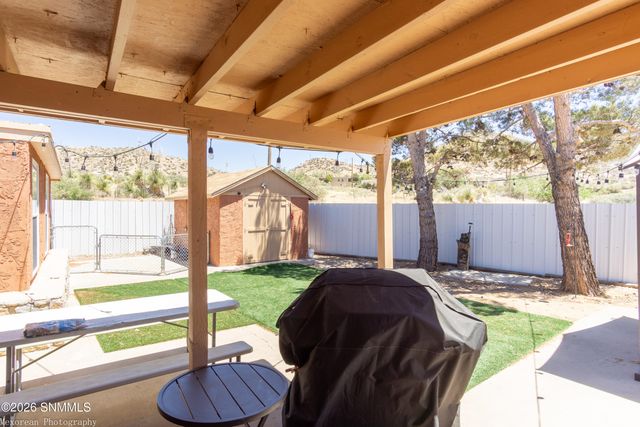 17610 Tierra Alta Drive, Las Cruces, NM 88011