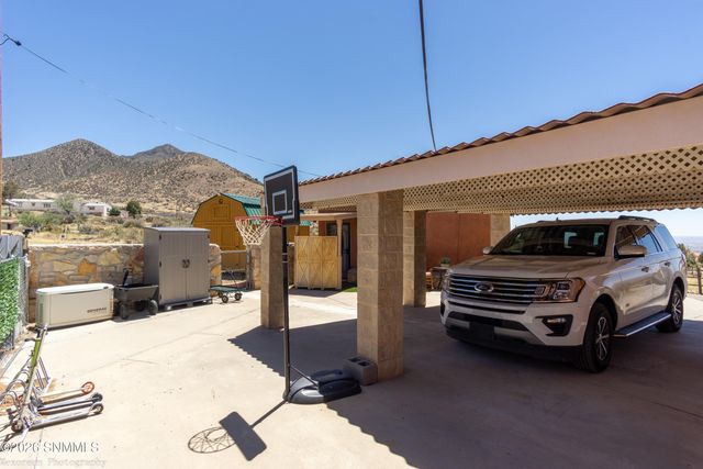 17610 Tierra Alta Drive, Las Cruces, NM 88011