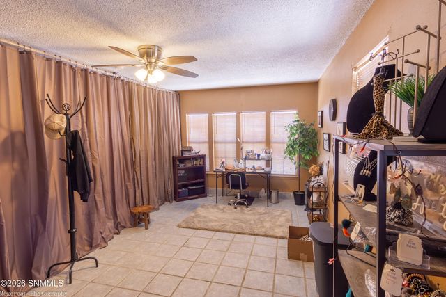 17610 Tierra Alta Drive, Las Cruces, NM 88011