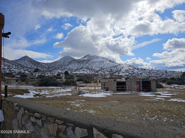 17610 Tierra Alta Drive, Las Cruces, NM 88011