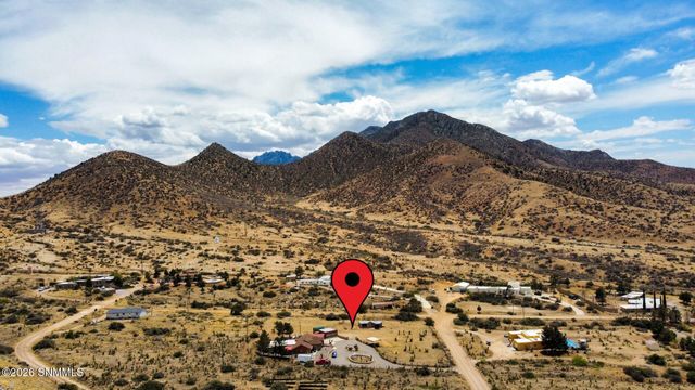 17610 Tierra Alta Drive, Las Cruces, NM 88011