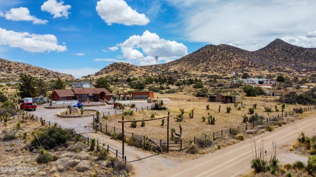 17610 Tierra Alta Drive, Las Cruces, NM 88011