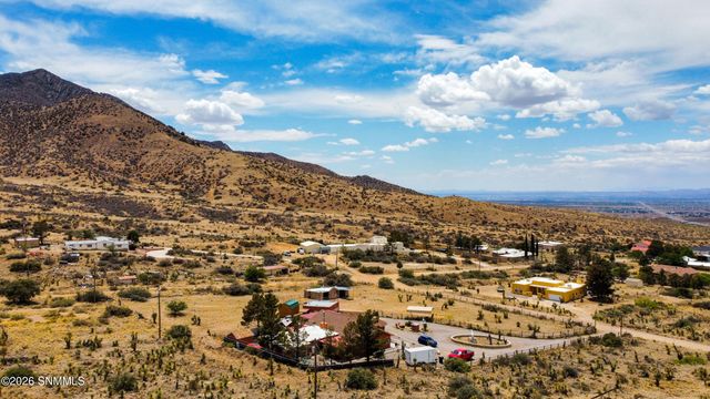 17610 Tierra Alta Drive, Las Cruces, NM 88011