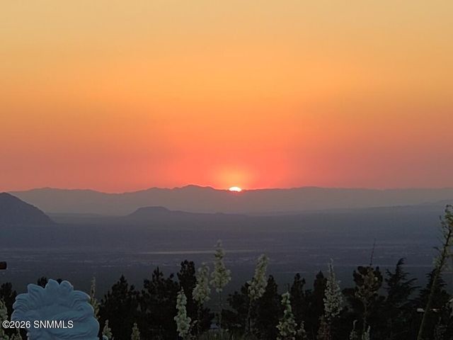 17610 Tierra Alta Drive, Las Cruces, NM 88011