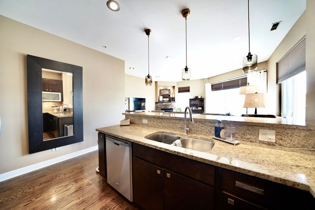 7934 W GRAND Avenue 2W, Elmwood Park, IL 60707