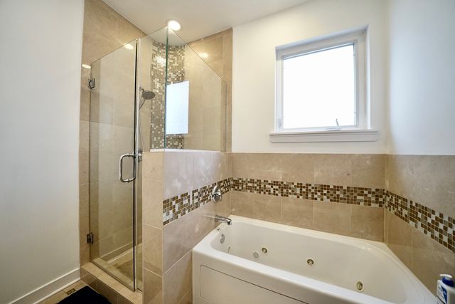 7934 W GRAND Avenue 2W, Elmwood Park, IL 60707