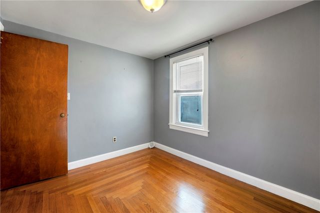 10 Maplewood Drive, Pawtucket, RI 02861