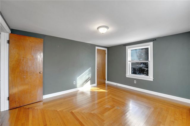 10 Maplewood Drive, Pawtucket, RI 02861