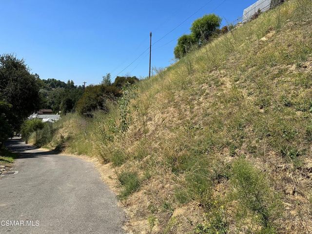 20905 Calimali Road, Woodland Hills, CA 91364
